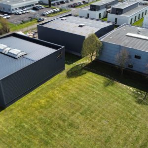 Chemical agent substitution Heavy industries (cement, steel, chemical…) are responsible for almost 40% of global carbon dioxide (CO₂). Replacement of the fossil coke (reducing agent) by biocarbone generated thanks to Biogreen process is an already proven way to reduce the emissions.